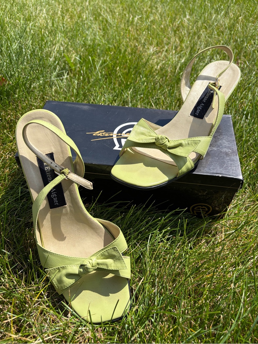 Vintage Etienne Aigner Lime Green Tomorrow Leather Kitten Wedge Bow Sandals